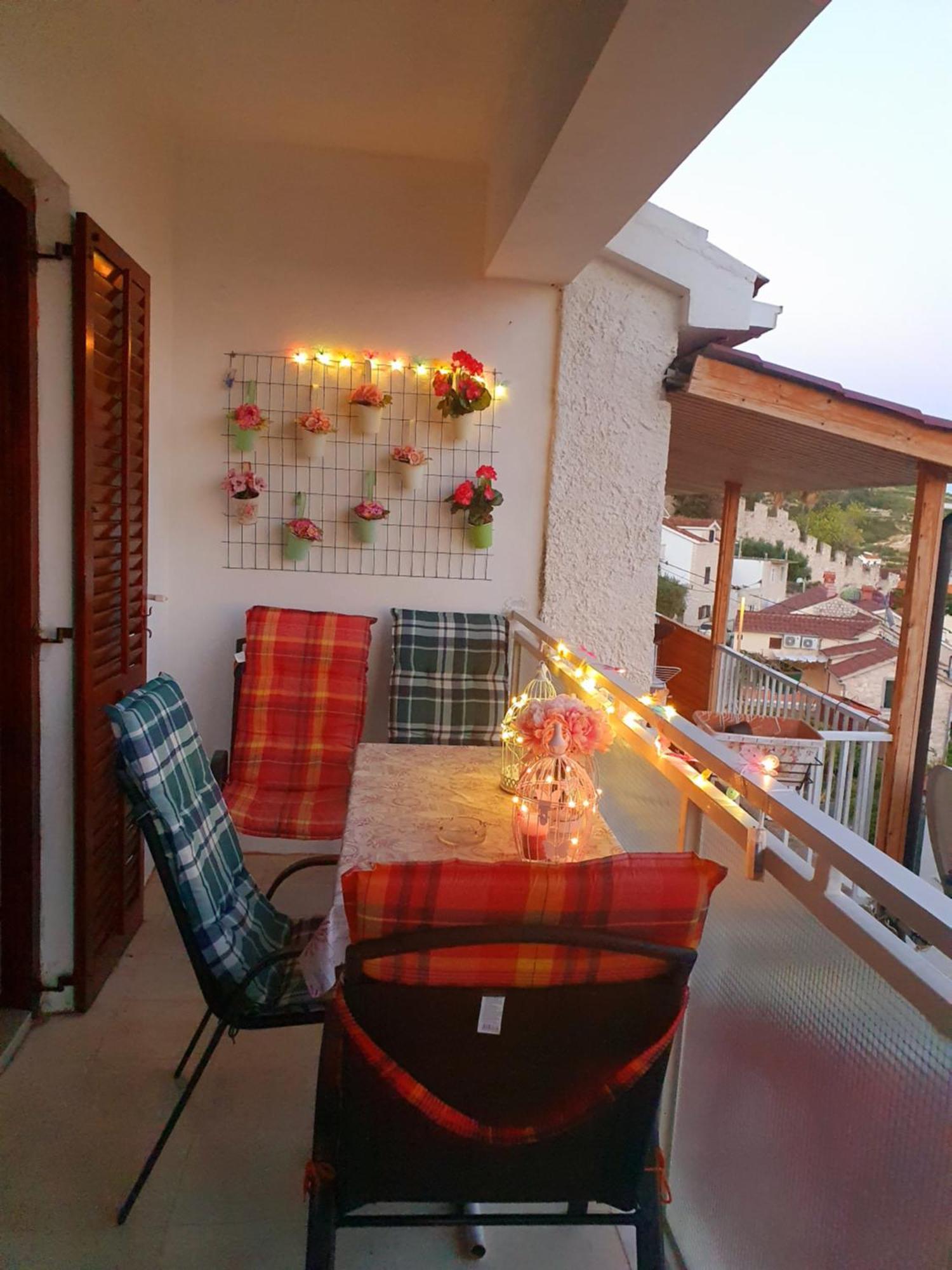 Apartments Luci ฮวาร์ ห้อง รูปภาพ
